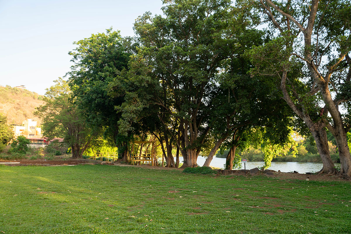 river-crest-03